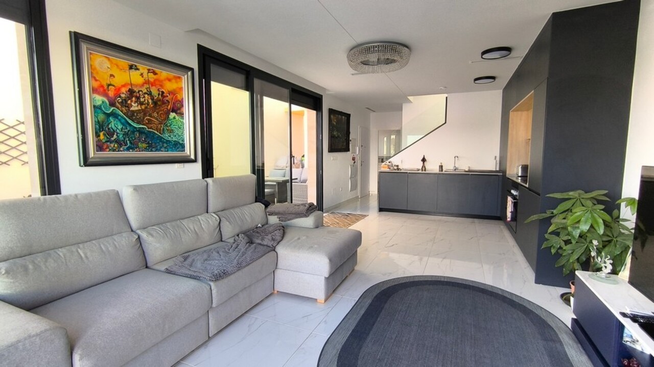 3 Bed, 2 Bath, HouseFor Sale, La Herrada, Alicante