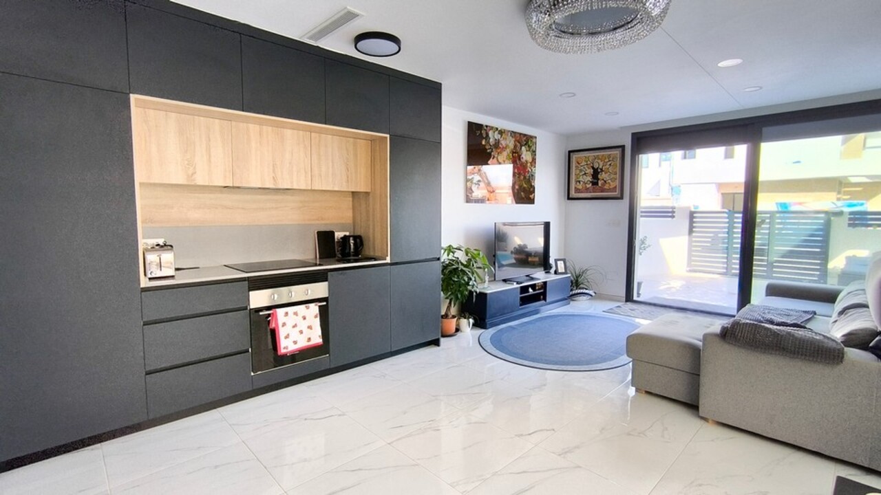 3 Bed, 2 Bath, HouseFor Sale, La Herrada, Alicante