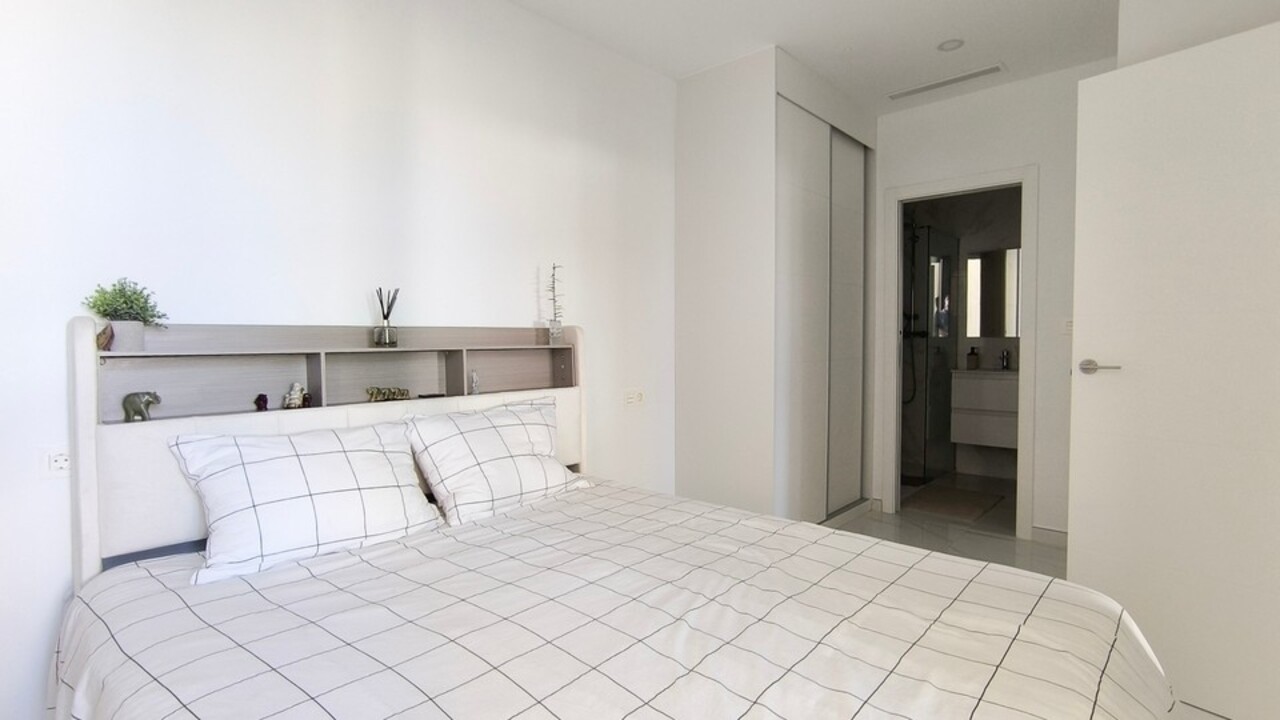 3 Bed, 2 Bath, HouseFor Sale, La Herrada, Alicante