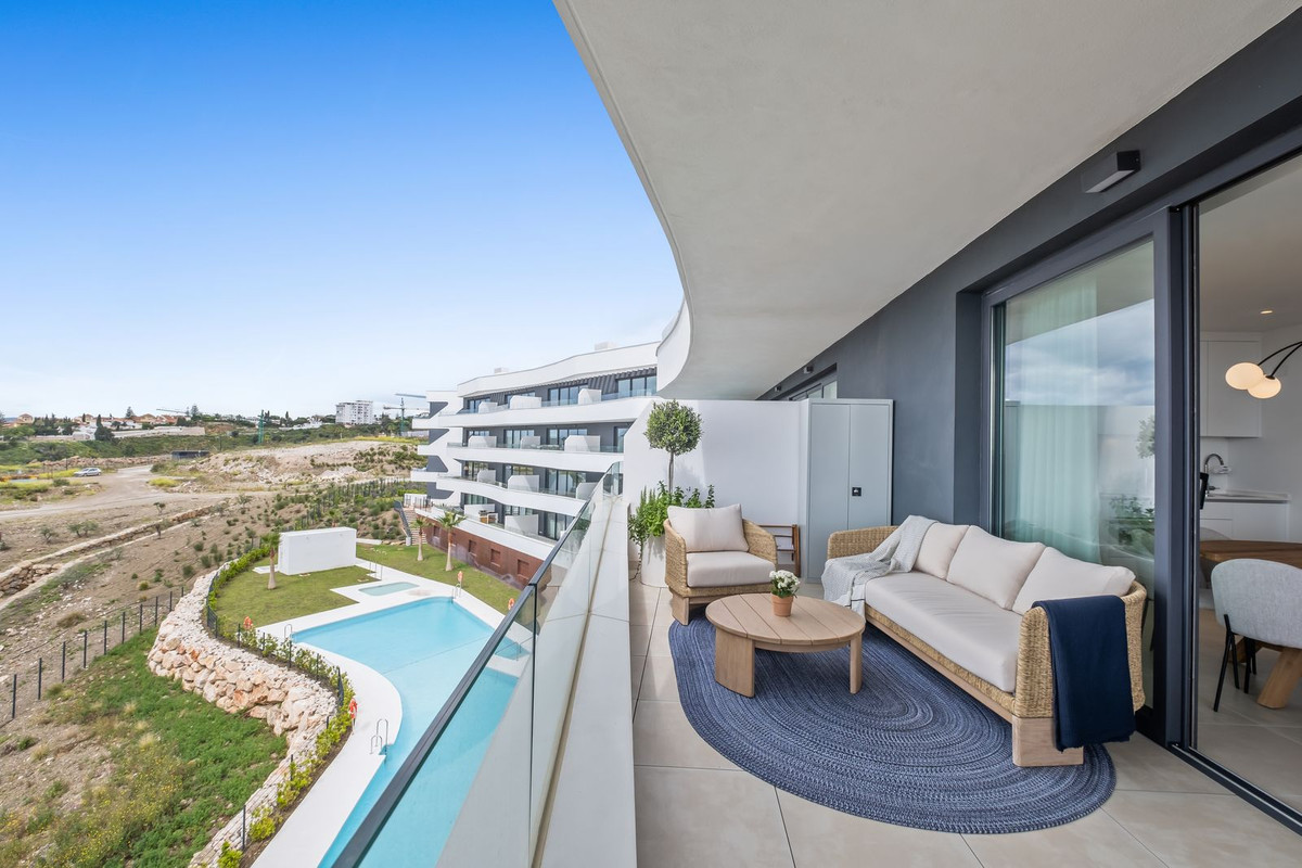 2 Bed, 2 Bath, ApartmentFor Sale, Fuengirola, Malaga