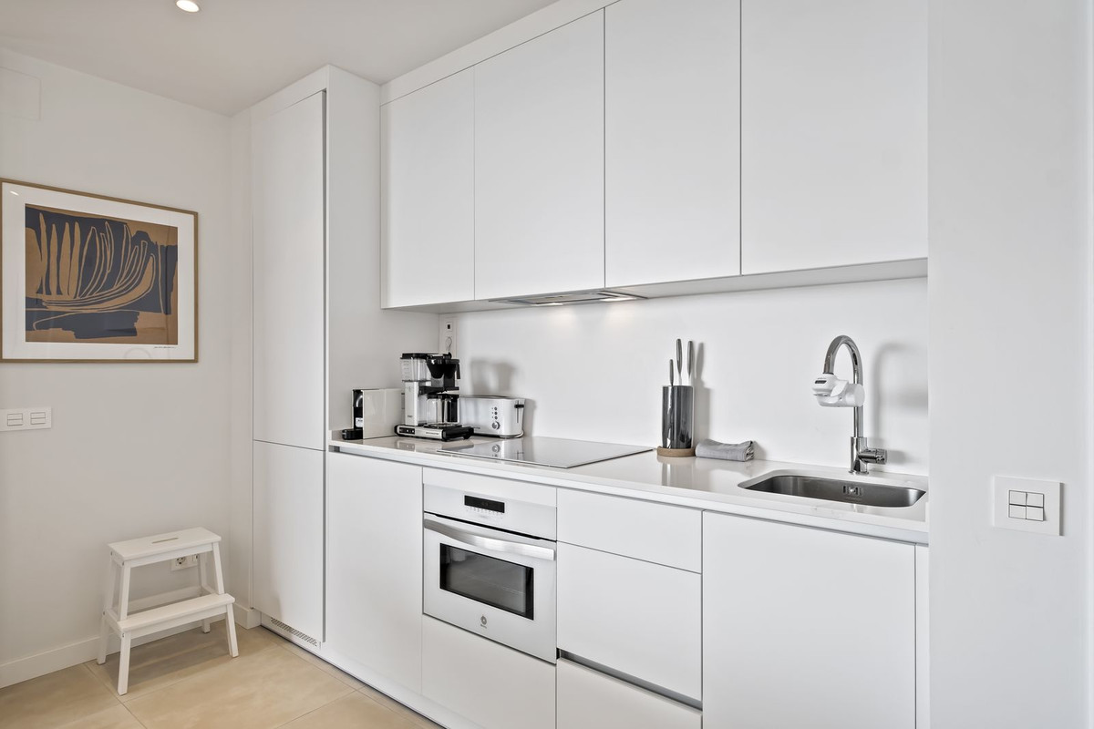 2 Bed, 2 Bath, ApartmentFor Sale, Fuengirola, Malaga