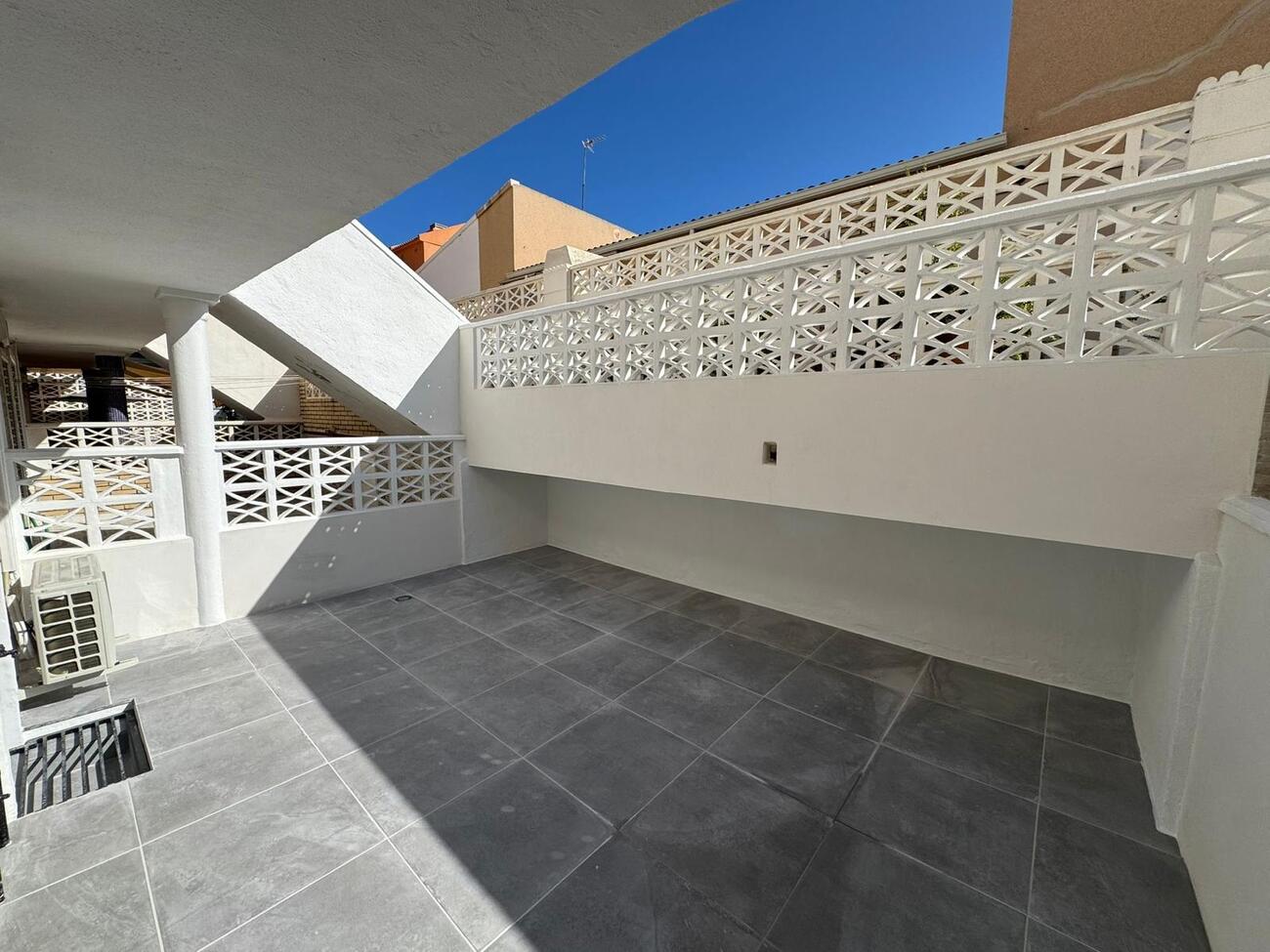 3 Bed, 1 Bath, ApartmentFor Sale, La Mata, Alicante