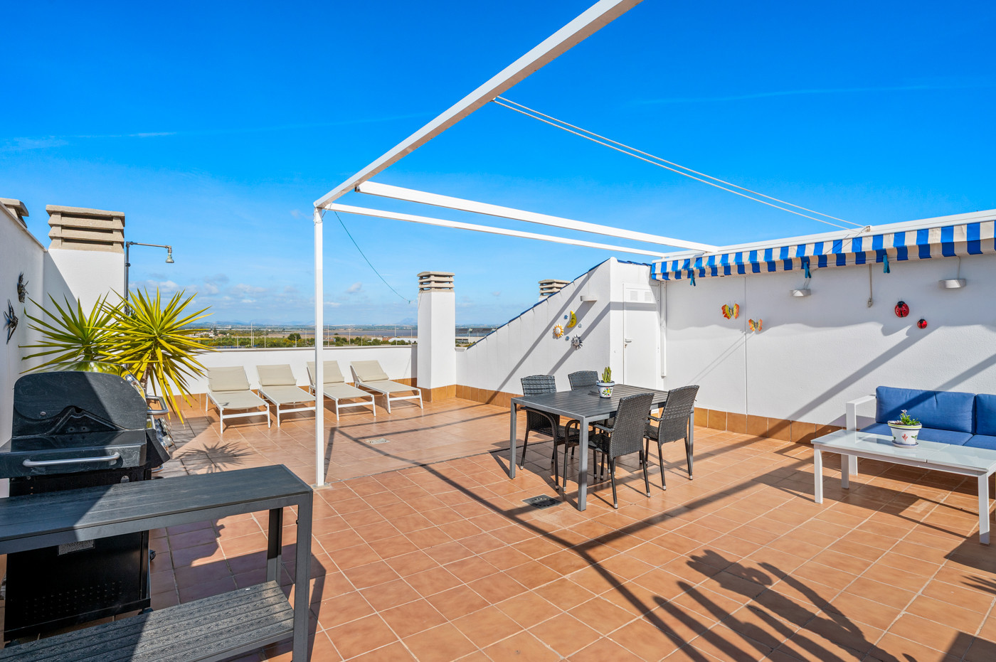 2 Bed, 2 Bath, ApartmentFor Sale, Torrevieja, Alicante