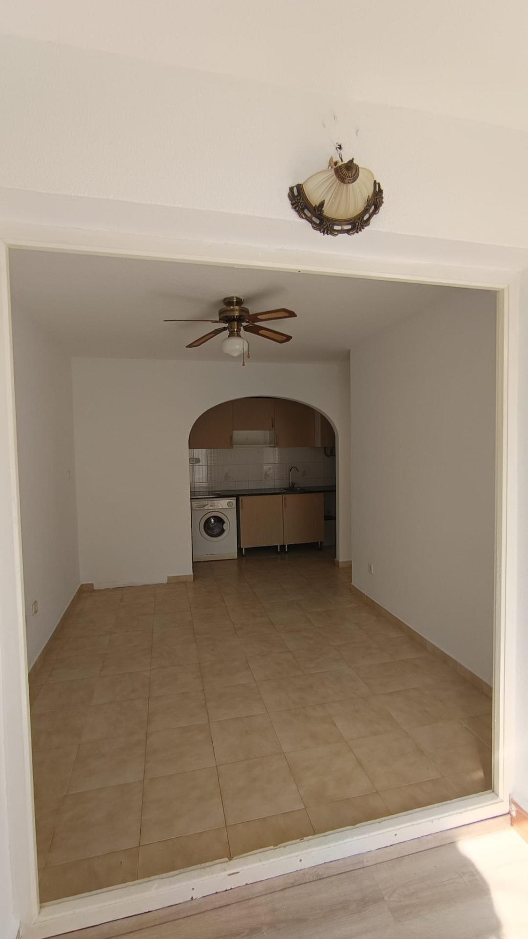 1 Bed, 1 Bath, HouseFor Sale, Torrevieja, Alicante