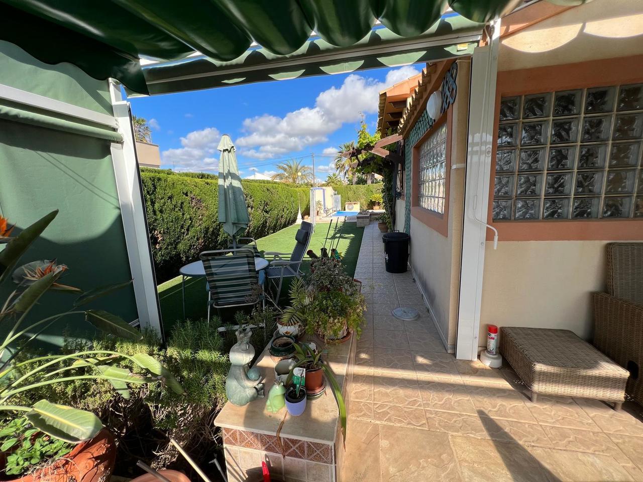 3 Bed, 2 Bath, HouseFor Sale, Cabo Roig, Alicante