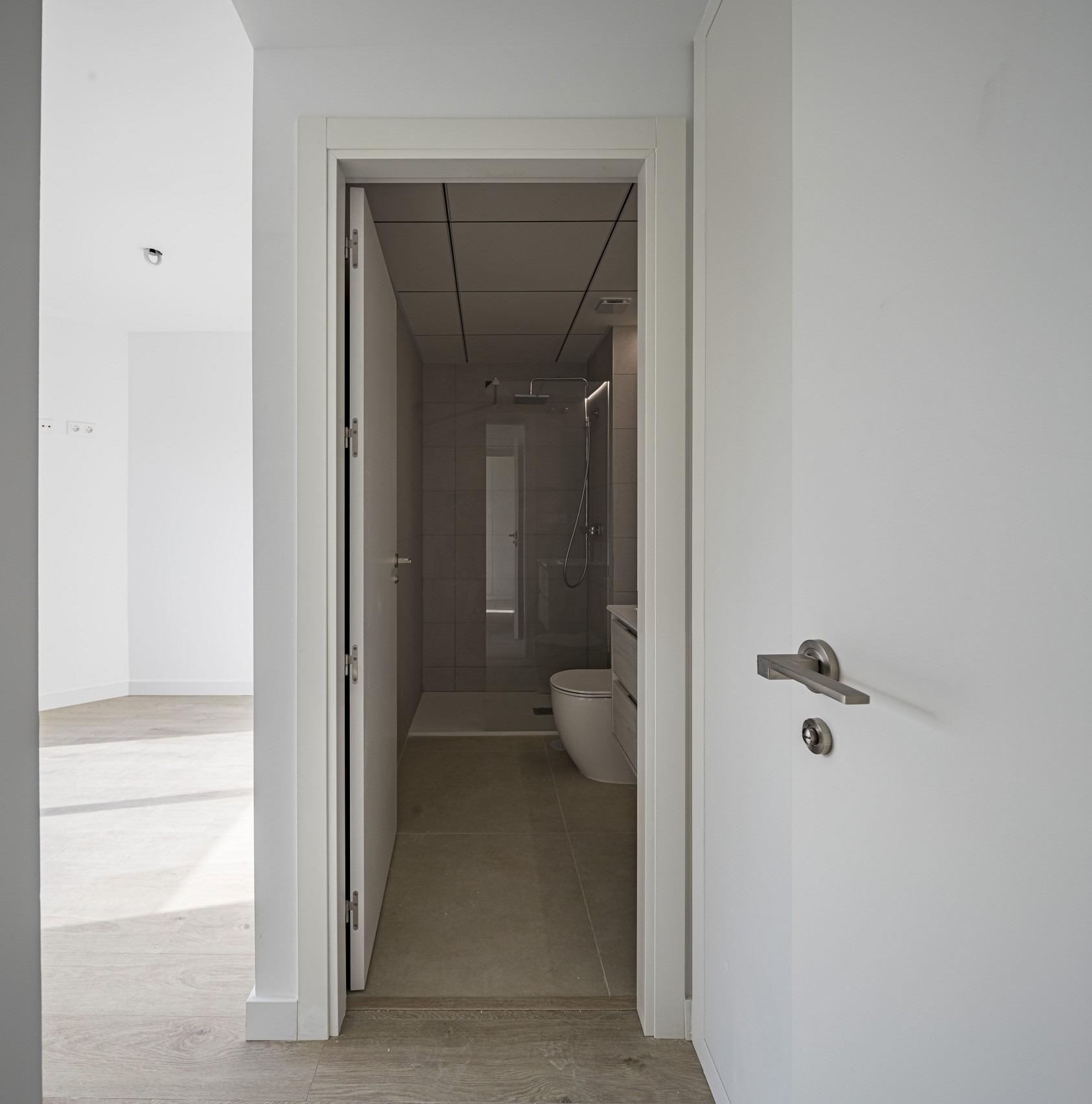 4 Bed, 2 Bath, ApartmentFor Sale, Murcia, Murcia