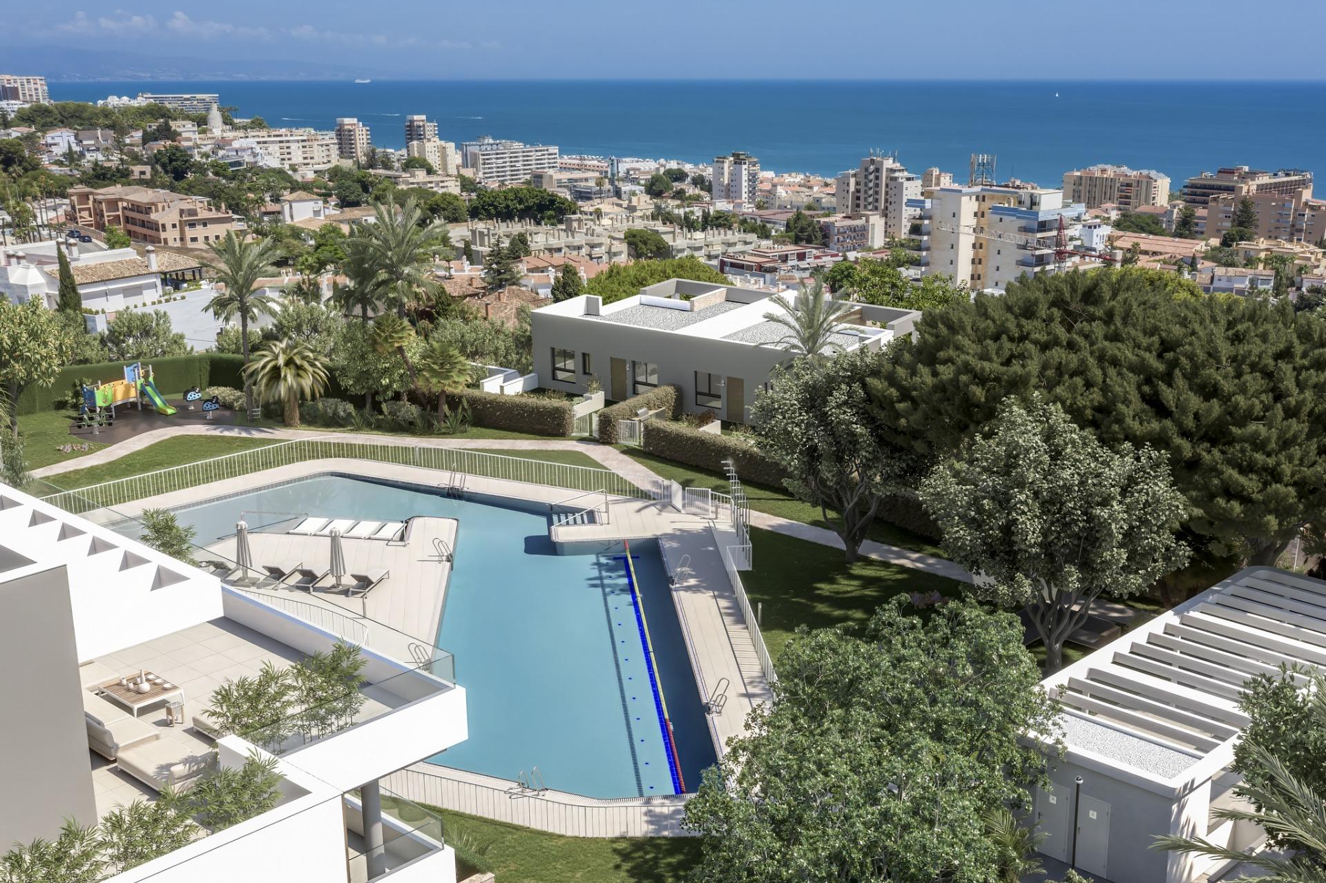 3 Bed, 2 Bath, ApartmentFor Sale, Torremolinos, Malaga