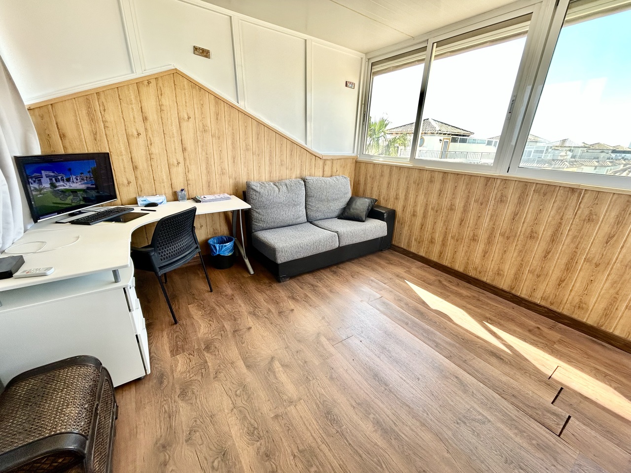 2 Bed, 1 Bath, ApartmentFor Sale, Playa Flamenca, Alicante