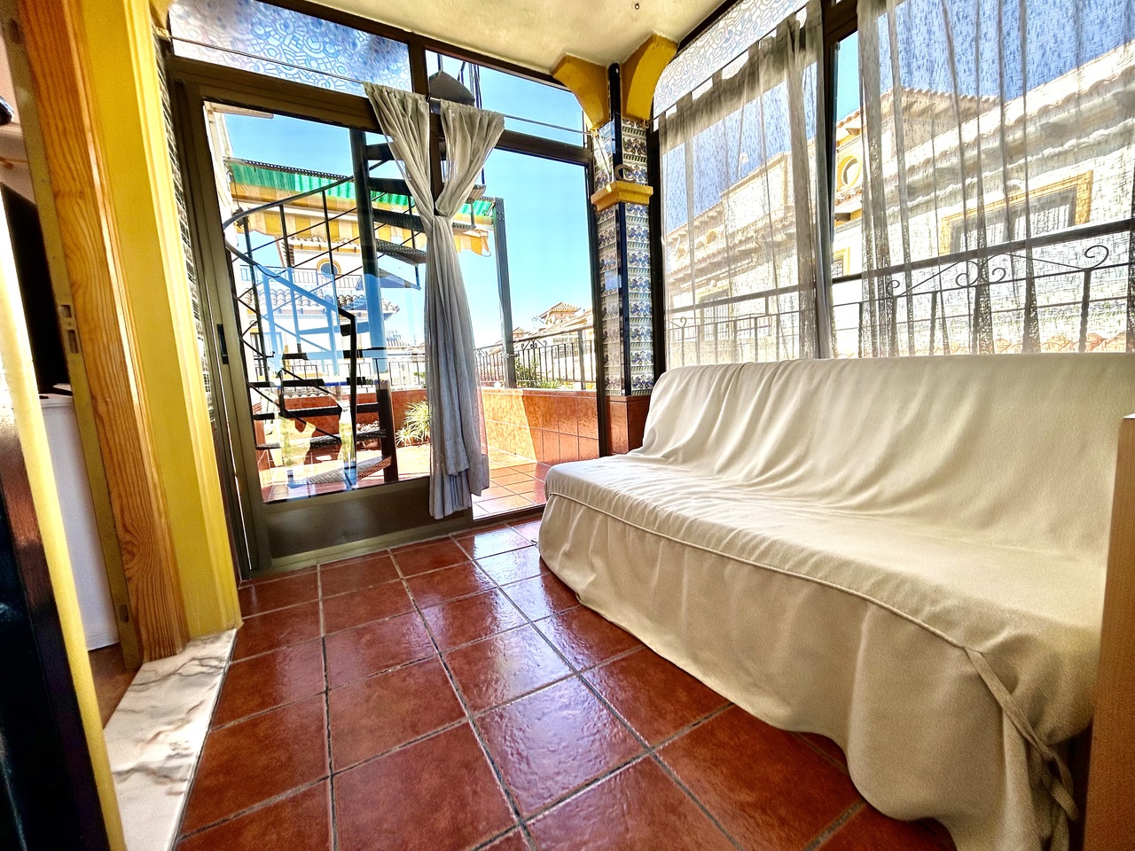 2 Bed, 1 Bath, ApartmentFor Sale, Playa Flamenca, Alicante