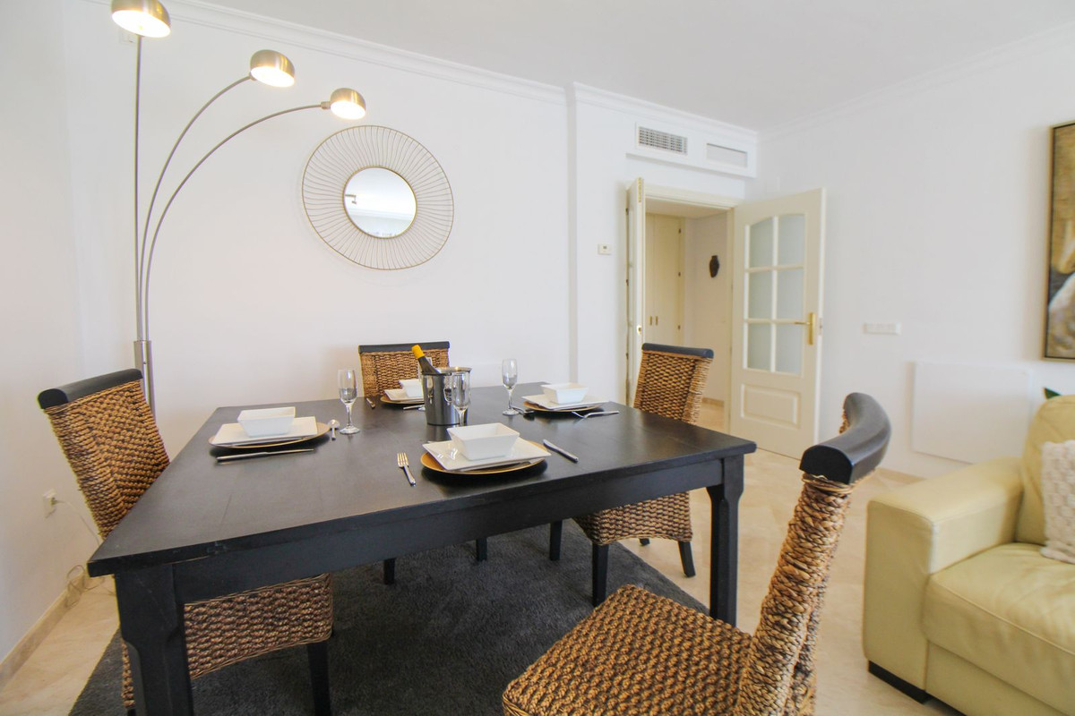 2 Bed, 2 Bath, ApartmentFor Sale, La Mairena, Malaga