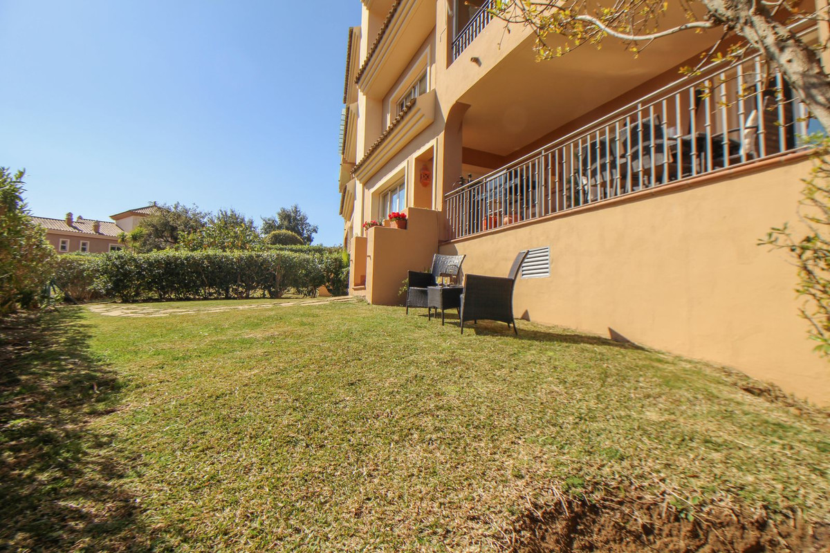 2 Bed, 2 Bath, ApartmentFor Sale, La Mairena, Malaga
