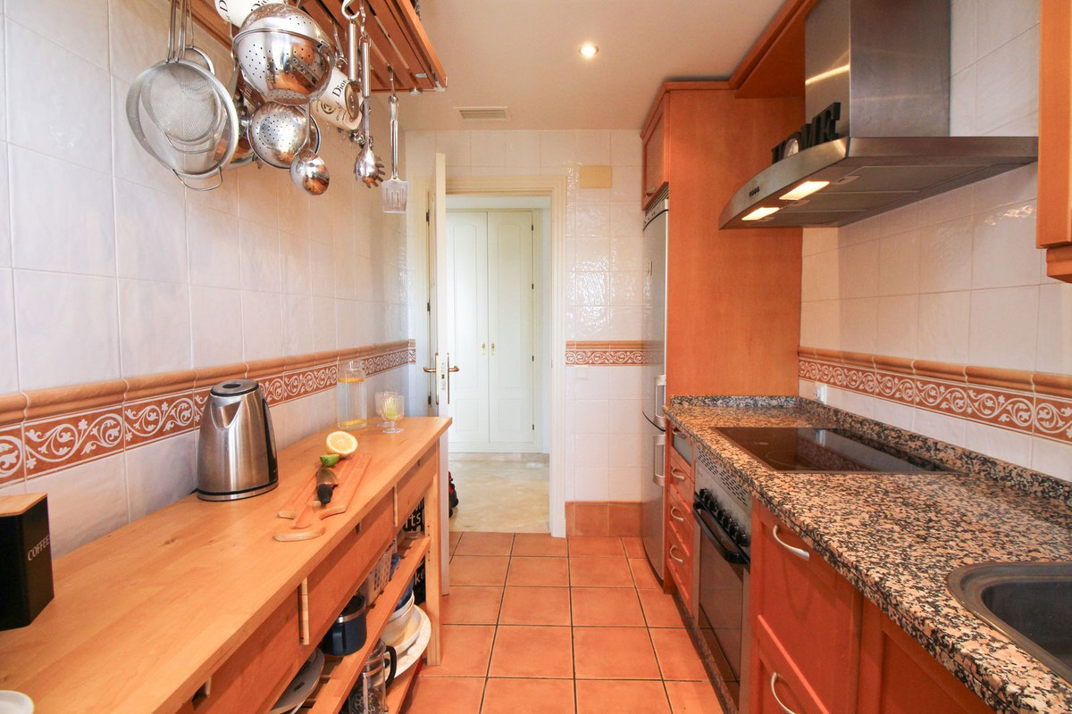 2 Bed, 2 Bath, ApartmentFor Sale, La Mairena, Malaga