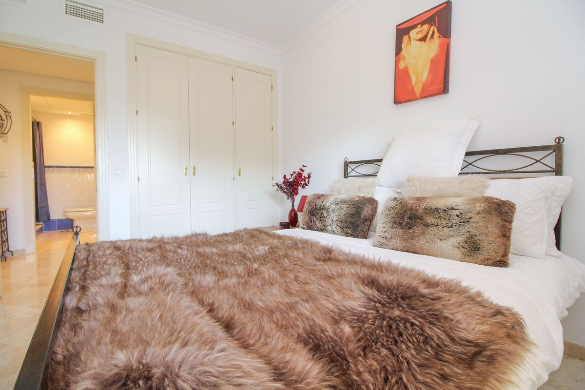 2 Bed, 2 Bath, ApartmentFor Sale, La Mairena, Malaga