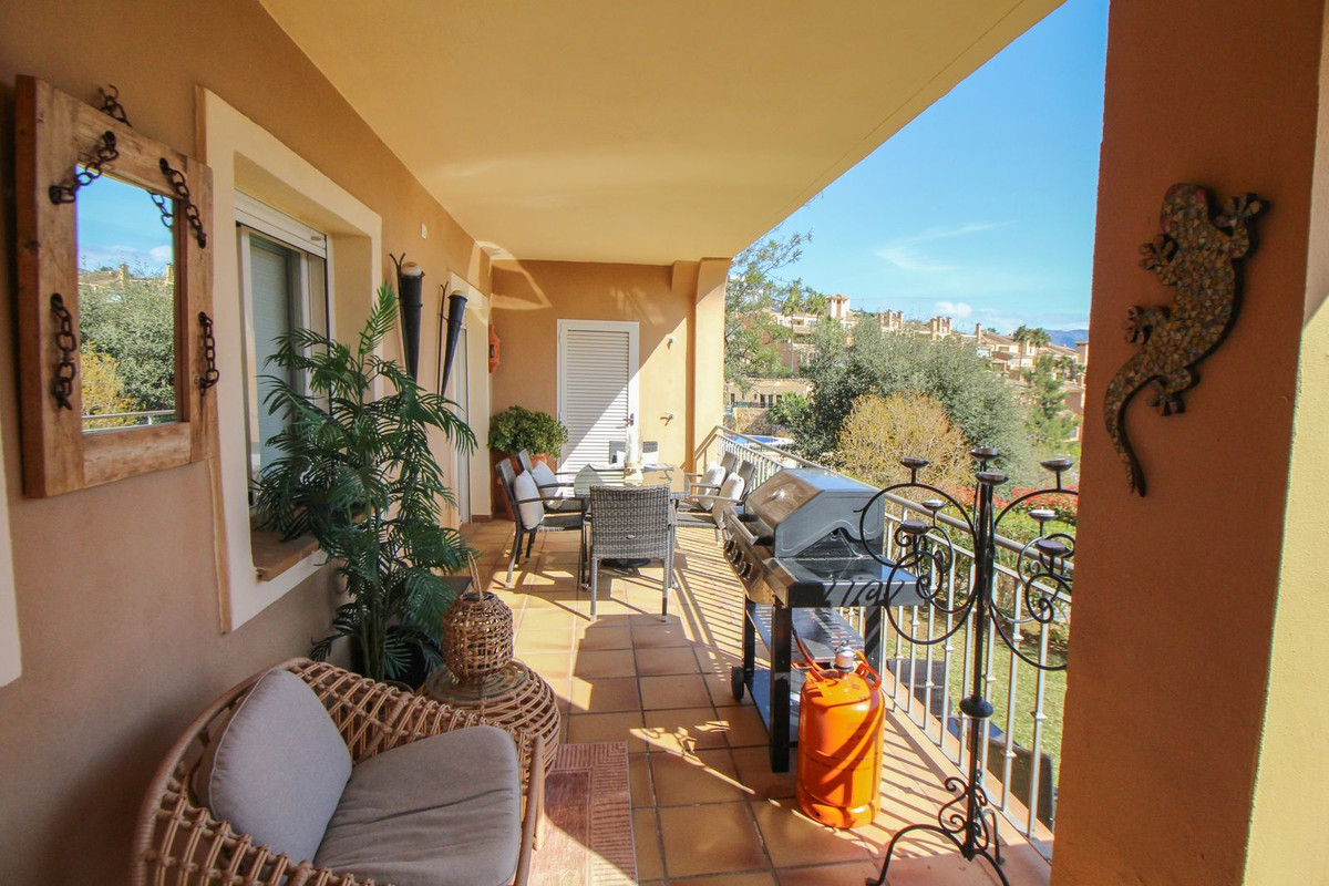 2 Bed, 2 Bath, ApartmentFor Sale, La Mairena, Malaga