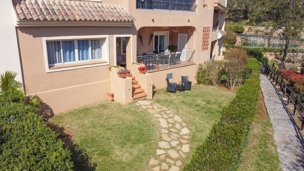 2 Bed, 2 Bath, ApartmentFor Sale, La Mairena, Malaga