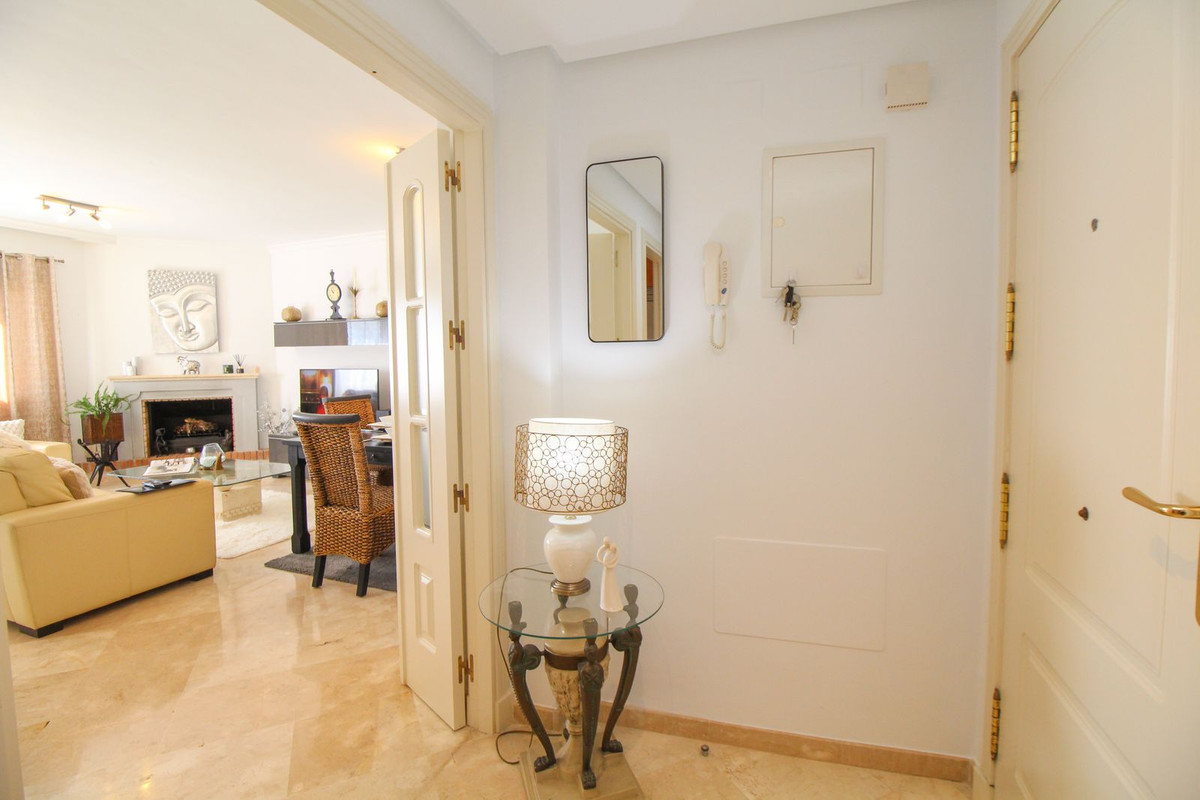 2 Bed, 2 Bath, ApartmentFor Sale, La Mairena, Malaga