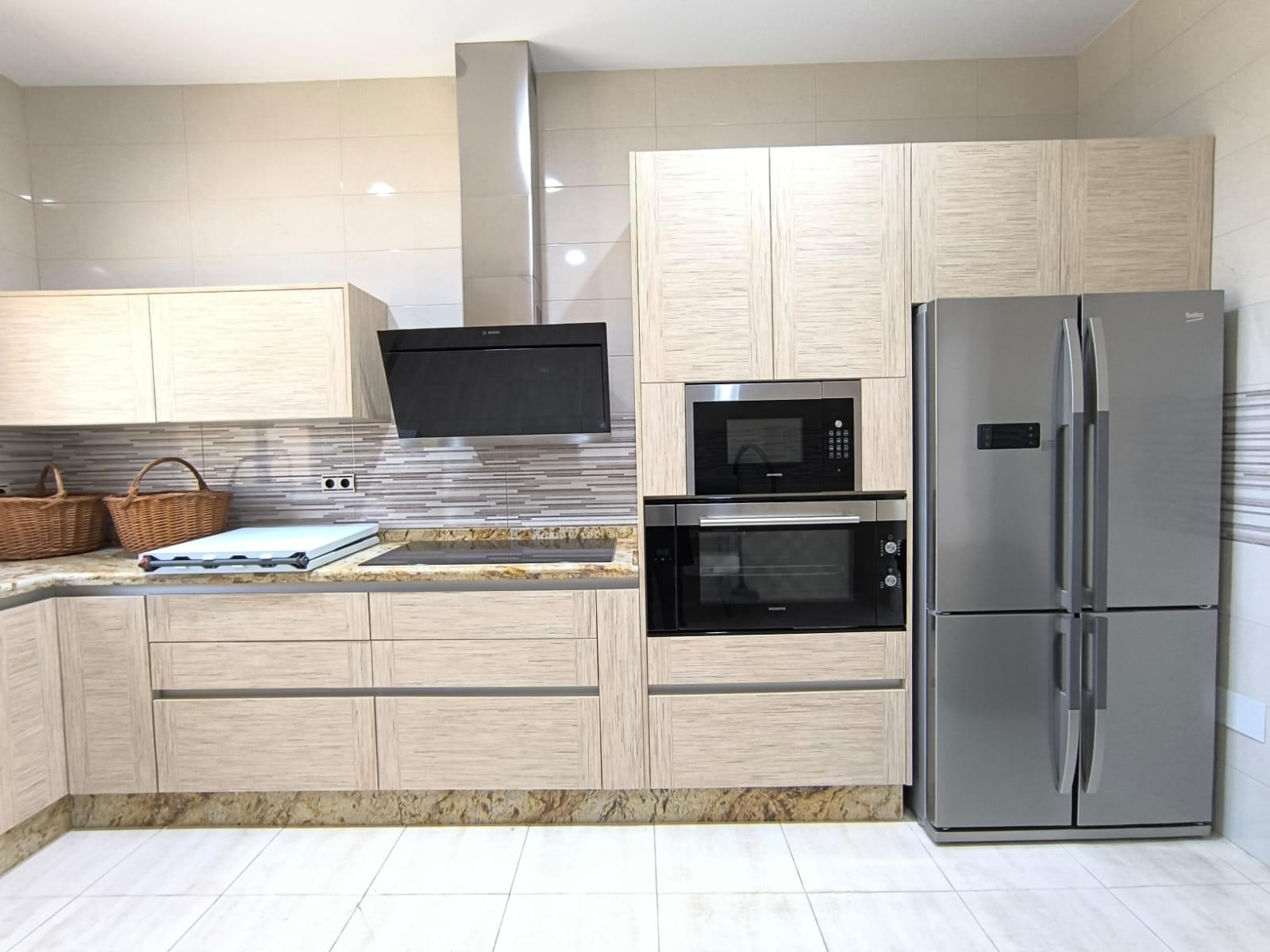 4 Bed, 5 Bath, HouseFor Sale, Pinoso, Alicante