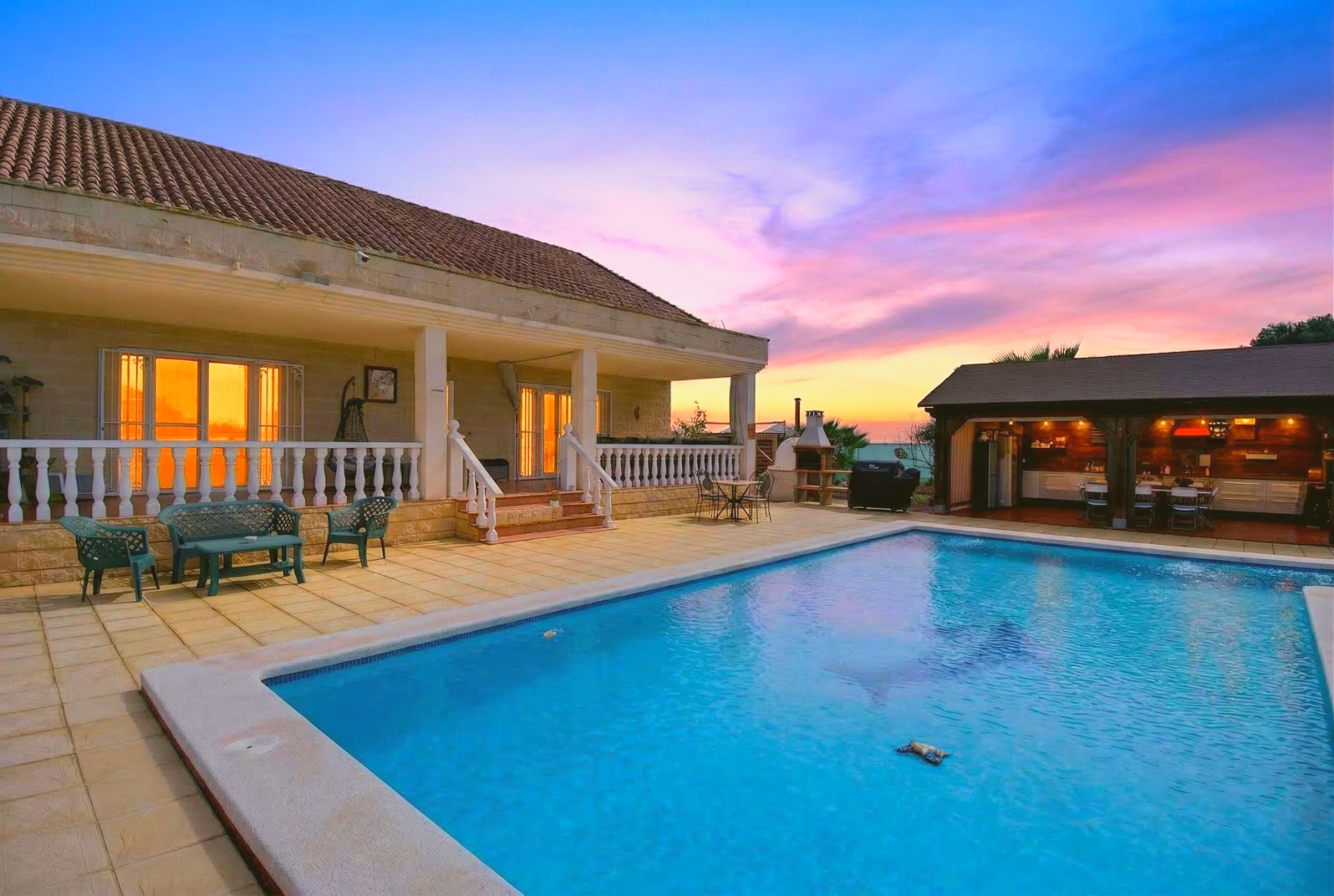 5 Bed, 3 Bath, HouseFor Sale, Crevillent, Alicante