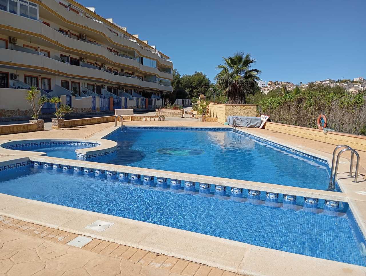 2 Bed, 1 Bath, ApartmentFor Sale, Villamartin, Alicante