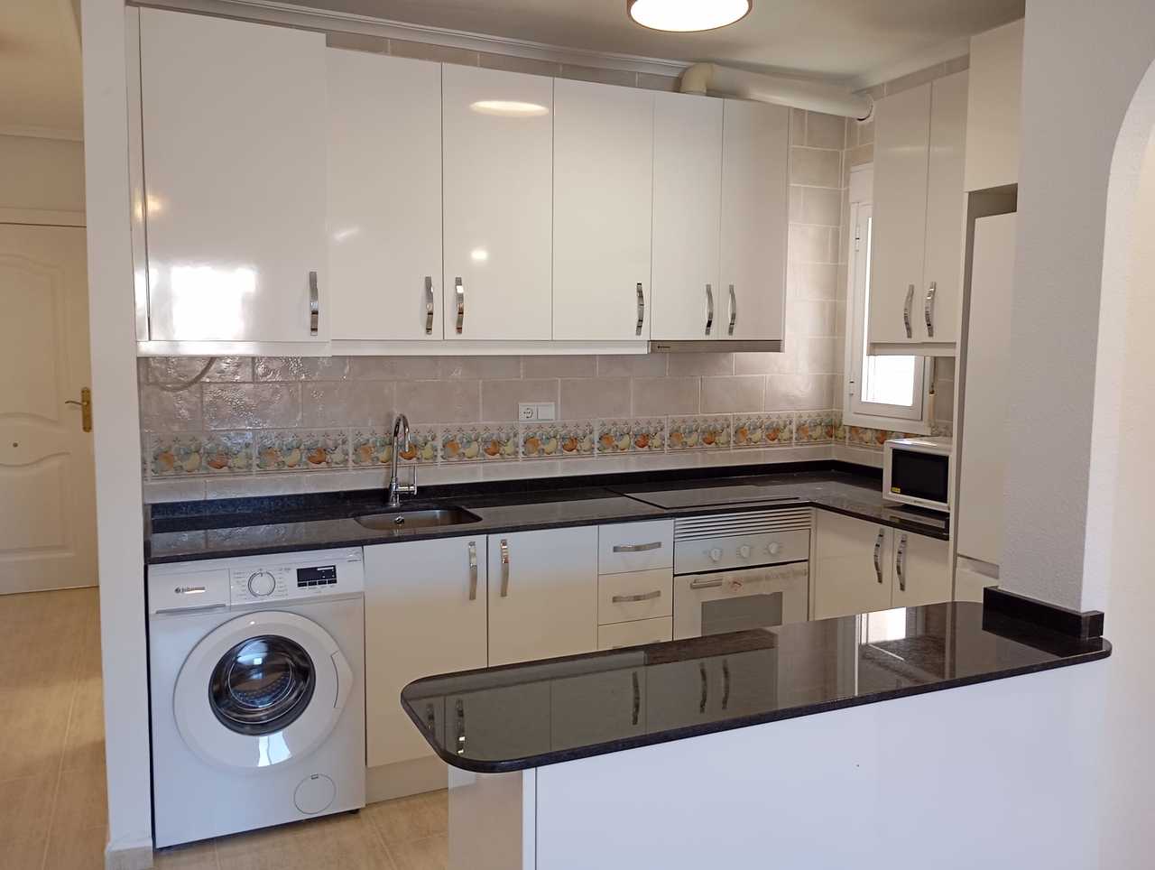 2 Bed, 1 Bath, ApartmentFor Sale, Villamartin, Alicante