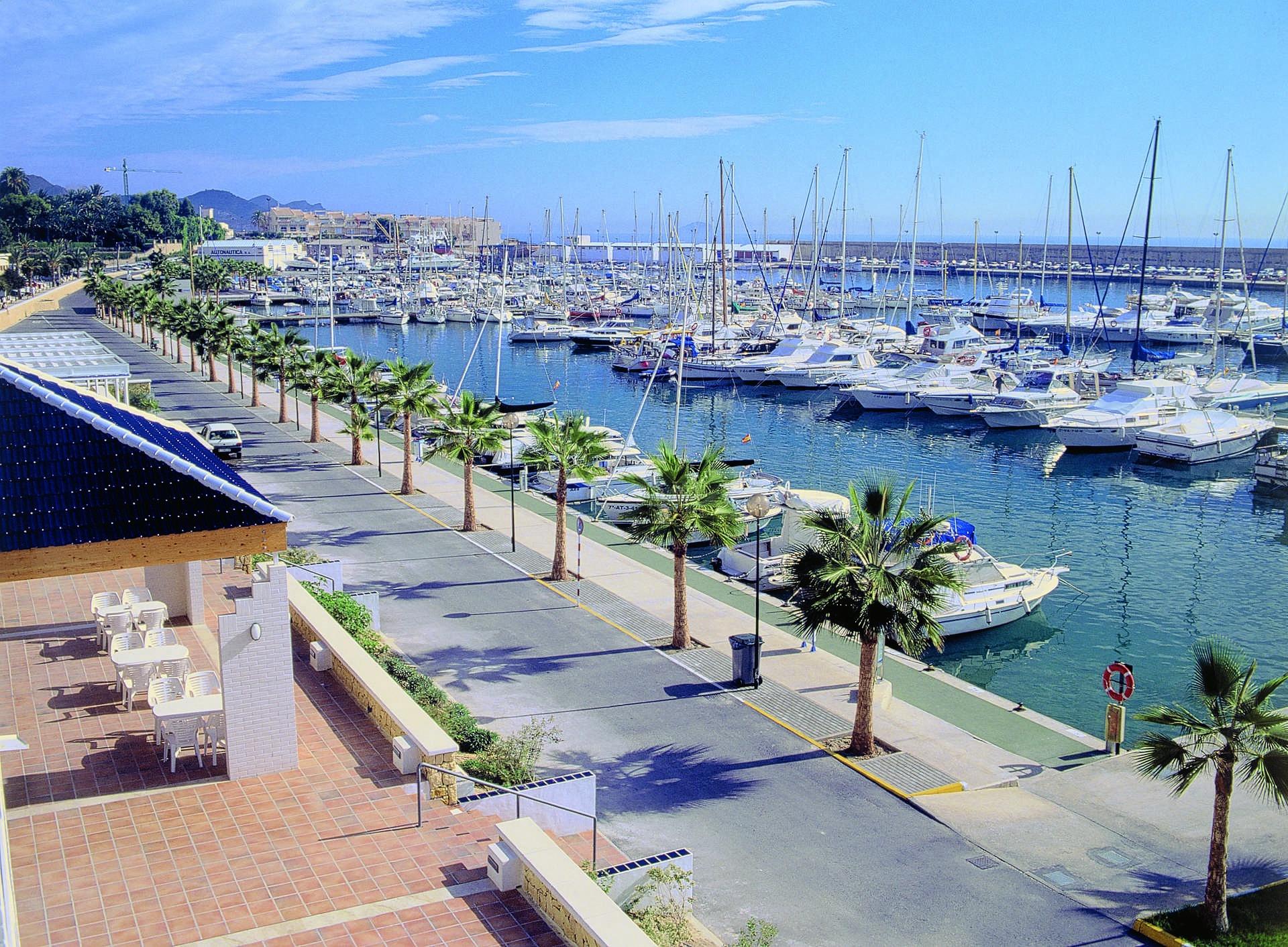 3 Bed, 2 Bath, ApartmentFor Sale, Villajoyosa, Alicante