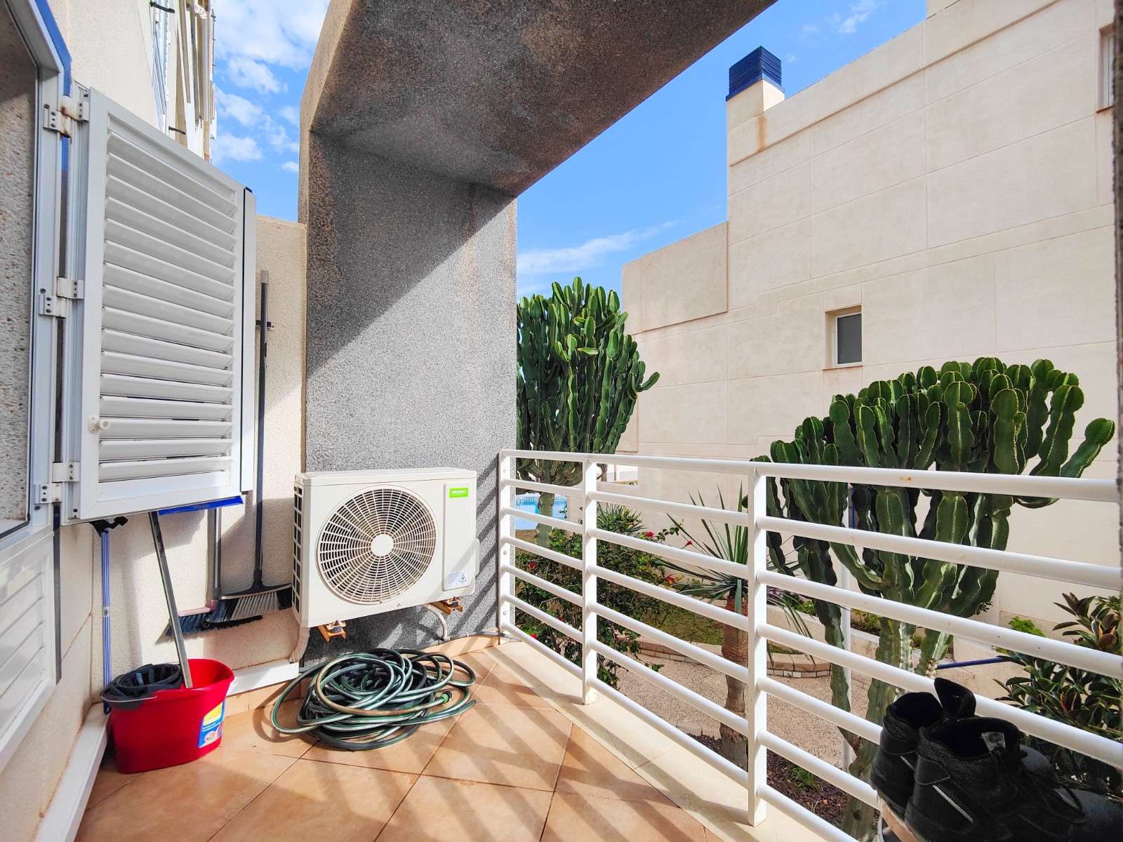 2 Bed, 1 Bath, ApartmentFor Sale, Torrevieja, Alicante