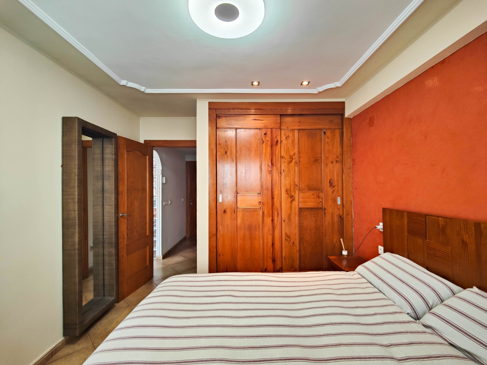 2 Bed, 1 Bath, ApartmentFor Sale, Torrevieja, Alicante