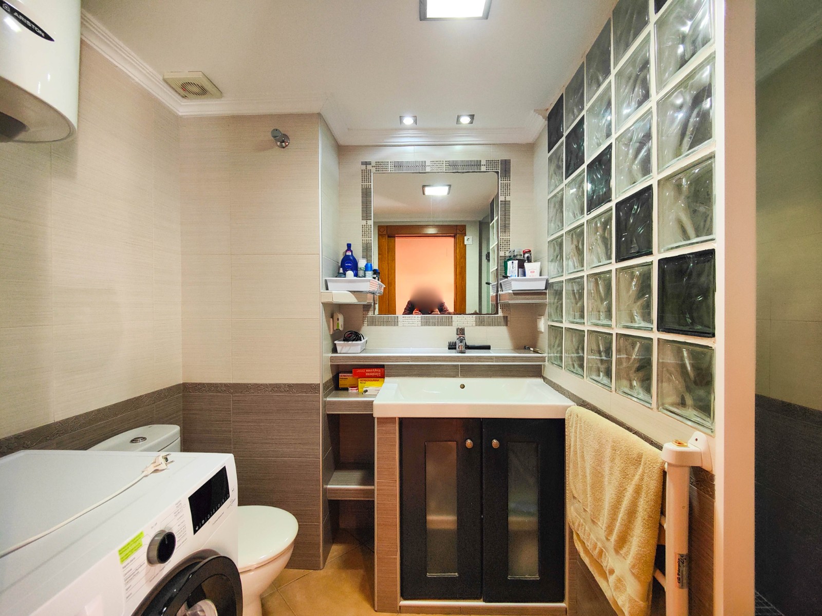 2 Bed, 1 Bath, ApartmentFor Sale, Torrevieja, Alicante