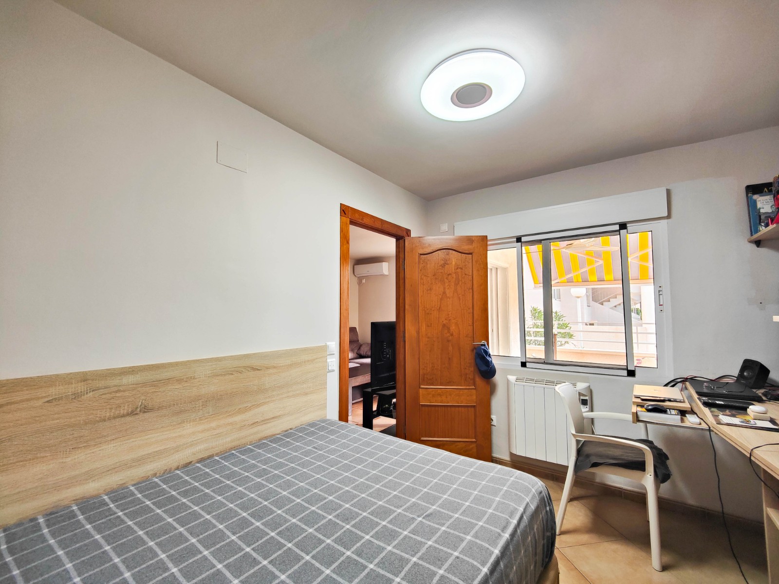 2 Bed, 1 Bath, ApartmentFor Sale, Torrevieja, Alicante