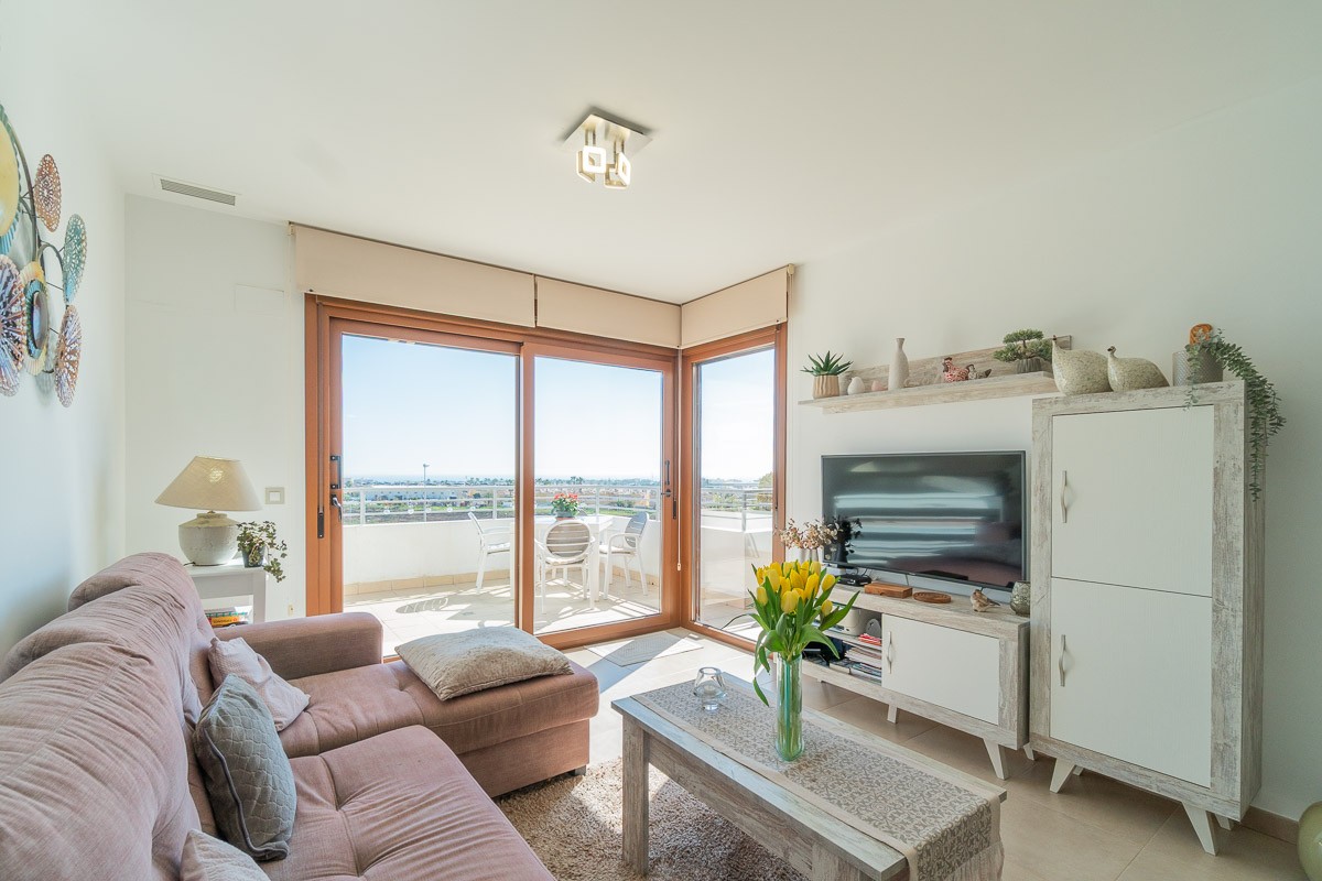 2 Bed, 2 Bath, ApartmentFor Sale, Orihuela Costa, Alicante