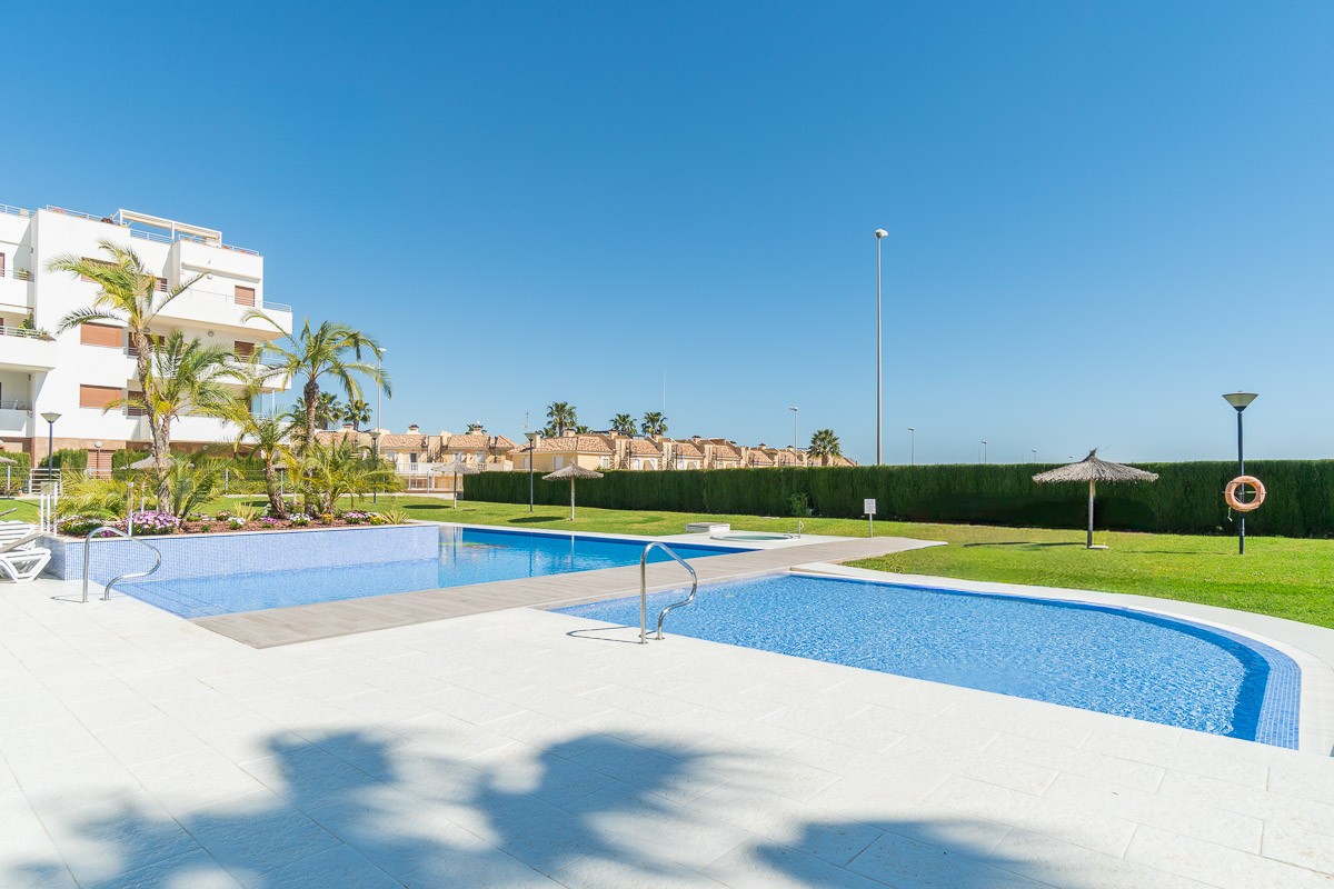 2 Bed, 2 Bath, ApartmentFor Sale, Orihuela Costa, Alicante