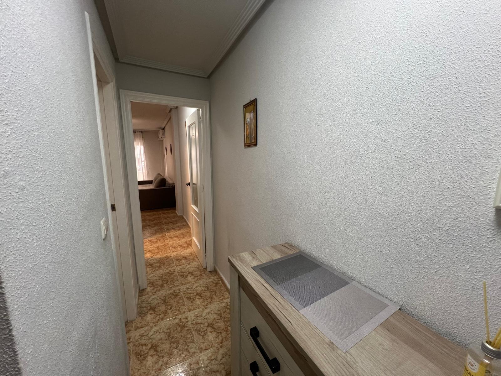 2 Bed, 1 Bath, ApartmentFor Sale, Torrevieja, Alicante