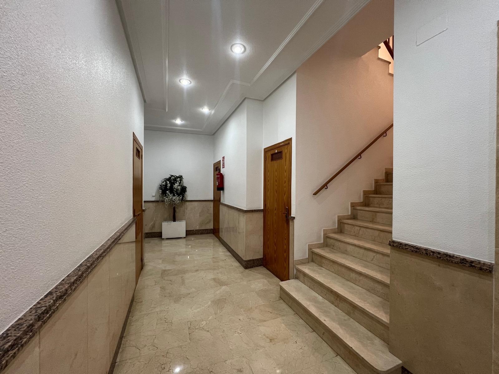 2 Bed, 1 Bath, ApartmentFor Sale, Torrevieja, Alicante