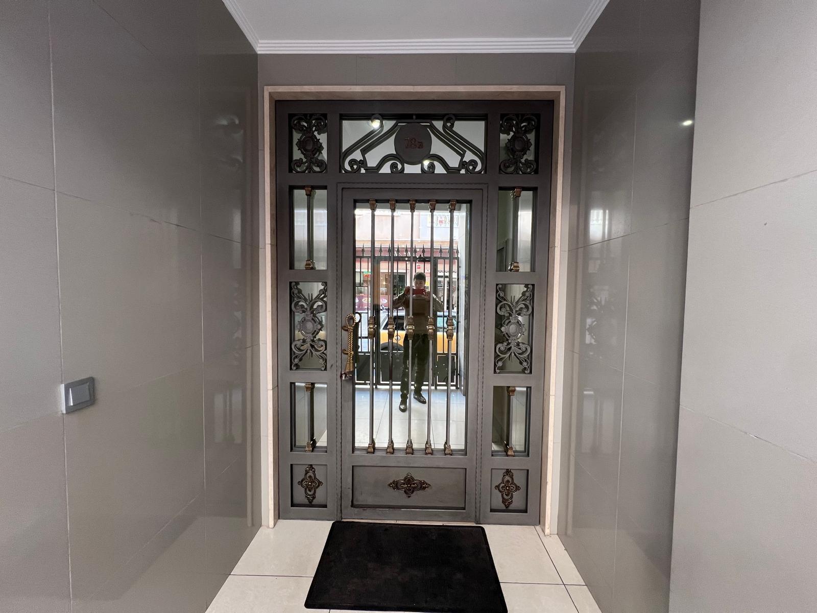 2 Bed, 1 Bath, ApartmentFor Sale, Torrevieja, Alicante