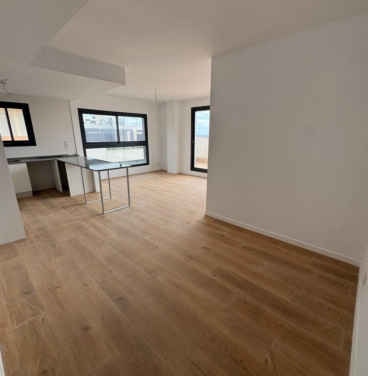 3 Bed, 2 Bath, ApartmentFor Sale, Alicante, Alicante