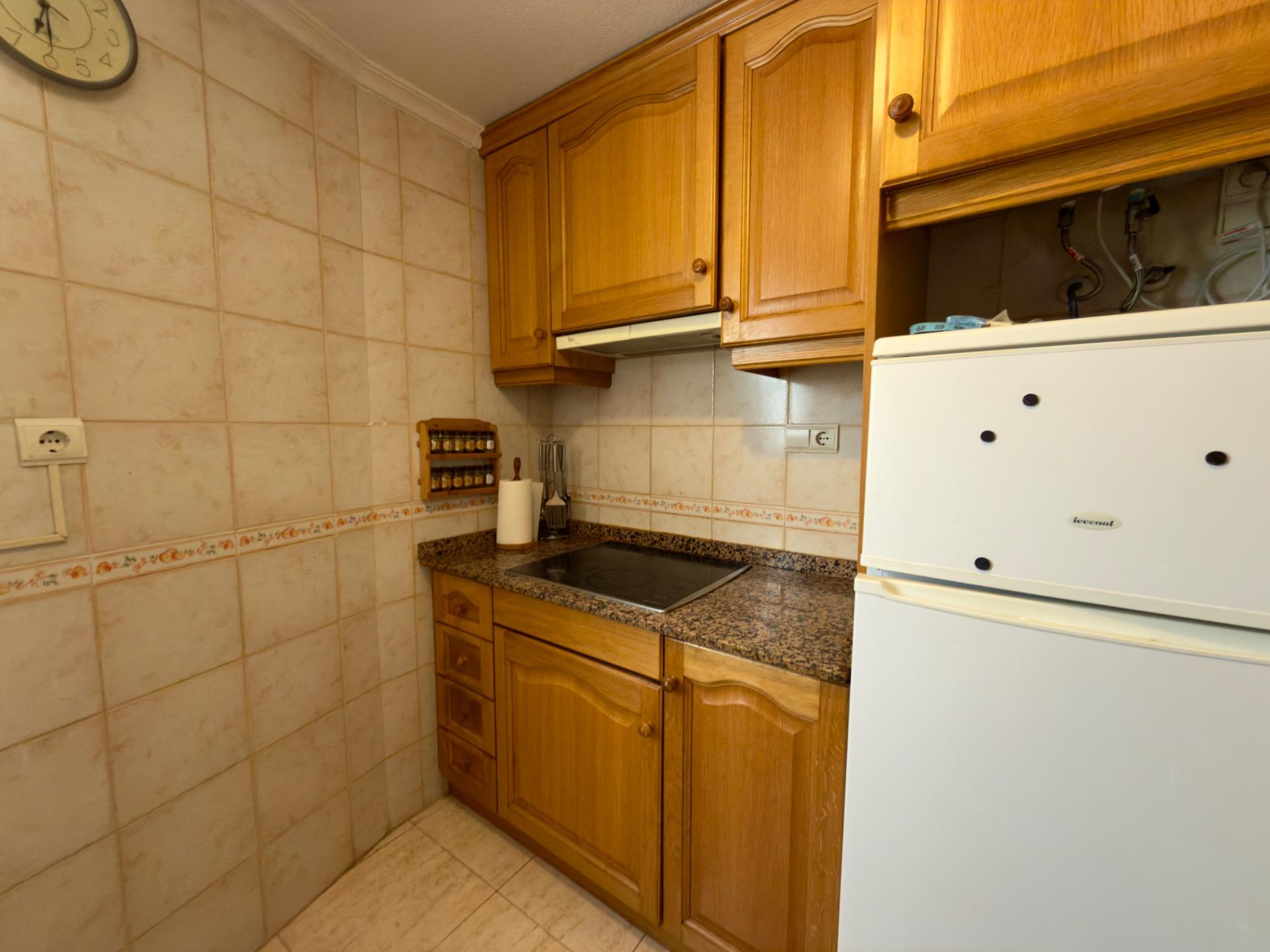 2 Bed, 1 Bath, ApartmentFor Sale, Torrevieja, Alicante