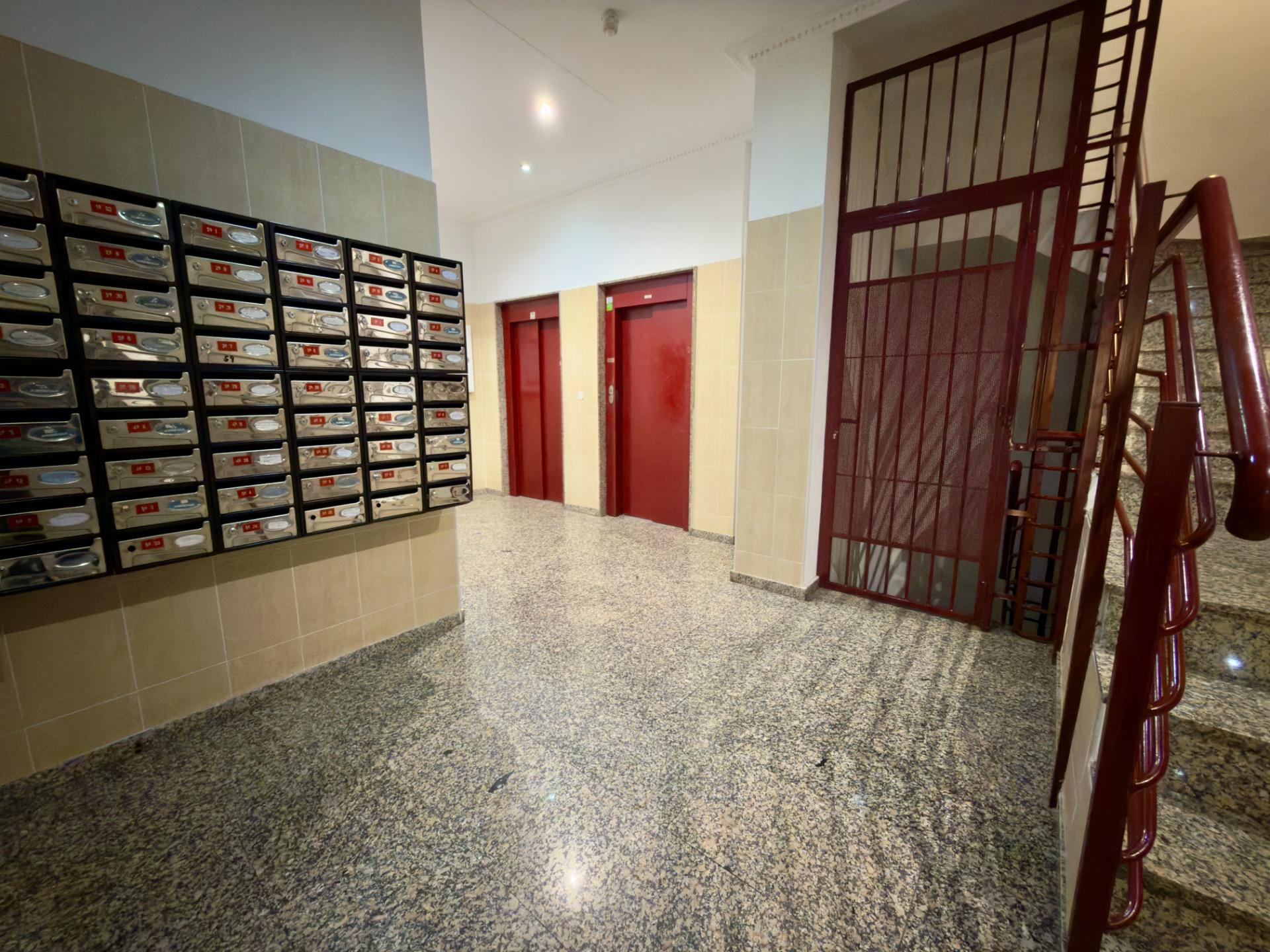 2 Bed, 1 Bath, ApartmentFor Sale, Torrevieja, Alicante