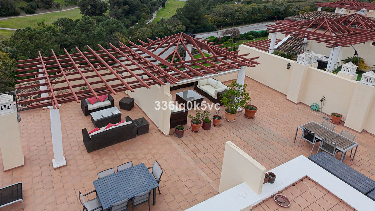 5 Bed, 4 Bath, ApartmentFor Sale, Benahavis, Malaga