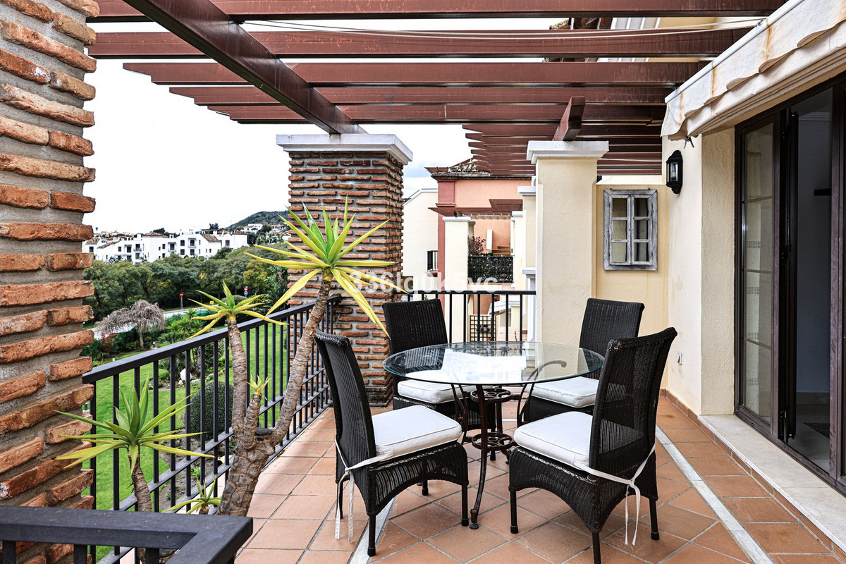 5 Bed, 4 Bath, ApartmentFor Sale, Benahavis, Malaga