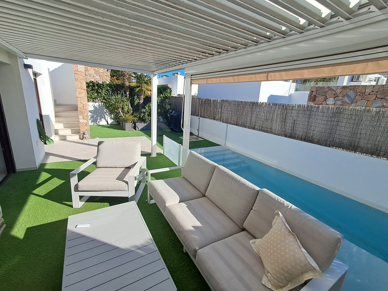 3 Bed, 2 Bath, HouseFor Sale, Villamartin, Alicante