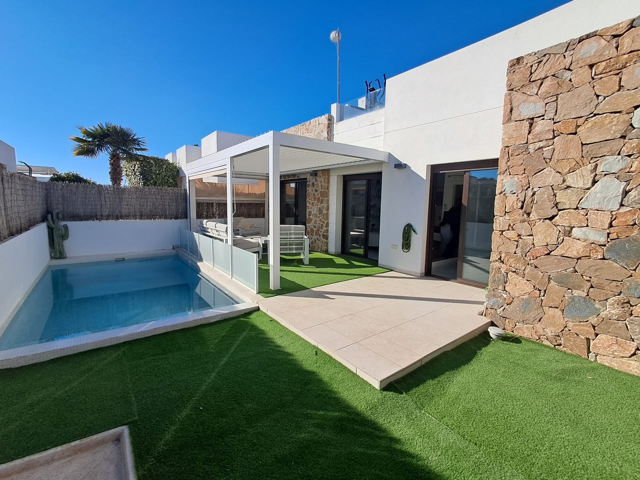 3 Bed, 2 Bath, HouseFor Sale, Villamartin, Alicante