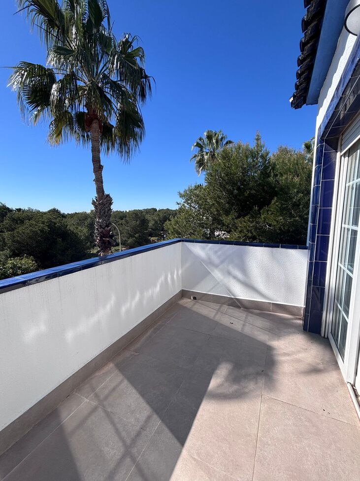 2 Bed, 1 Bath, ApartmentFor Sale, Orihuela Costa, Alicante