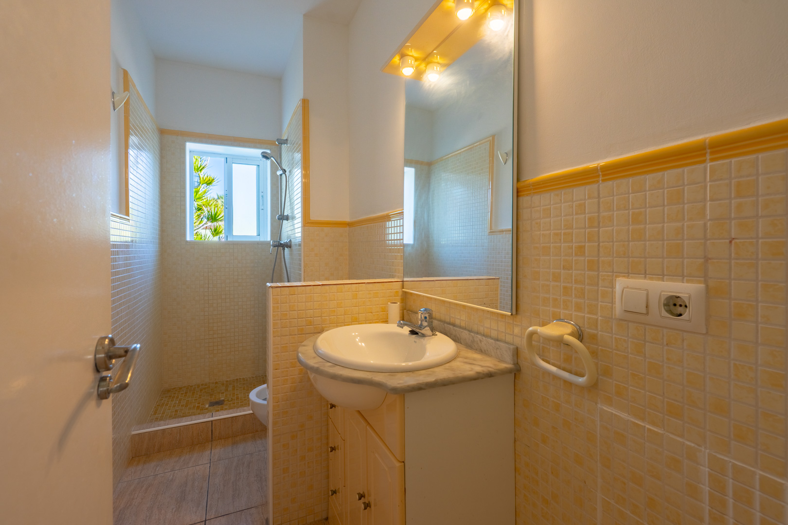 2 Bed, 2 Bath, HouseFor Sale, Benitachell, Alicante