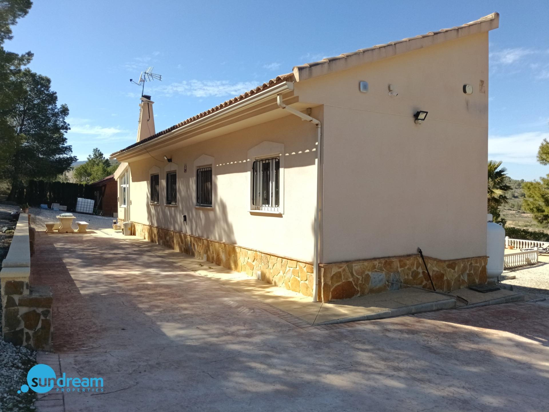 4 Bed, 2 Bath, HouseFor Sale, Abanilla, Murcia