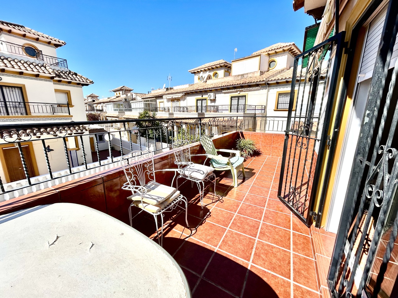 2 Bed, 1 Bath, ApartmentFor Sale, Punta Prima, Alicante