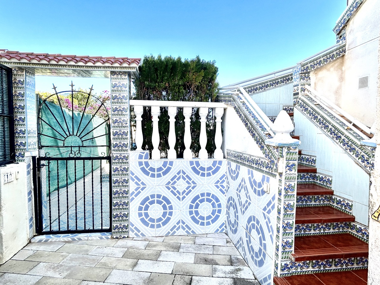 2 Bed, 1 Bath, ApartmentFor Sale, Punta Prima, Alicante