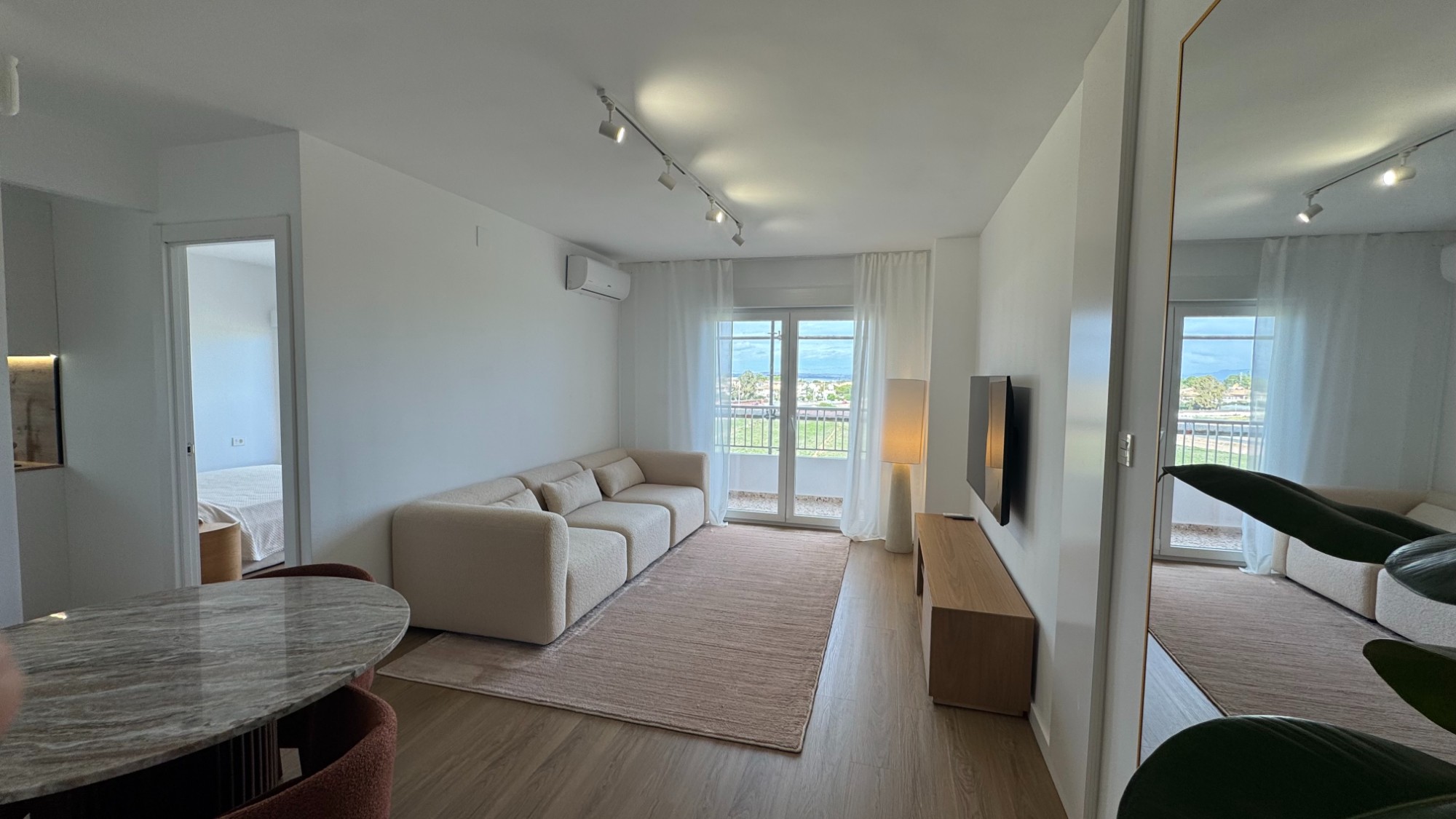 2 Bed, 1 Bath, ApartmentFor Sale, Torrevieja, Alicante