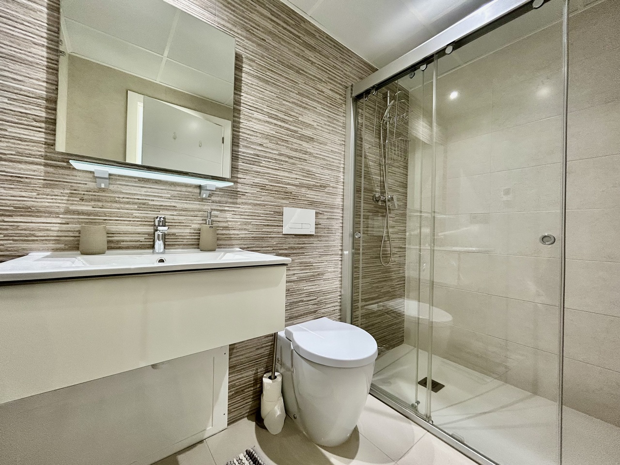 3 Bed, 4 Bath, HouseFor Sale, Villamartin, Alicante