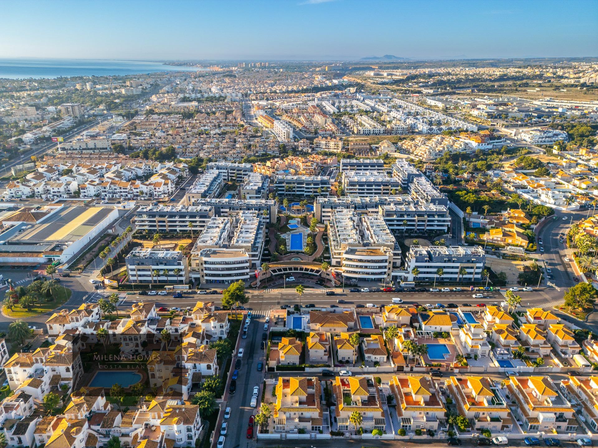 3 Bed, 2 Bath, ApartmentFor Sale, Orihuela Costa, Alicante