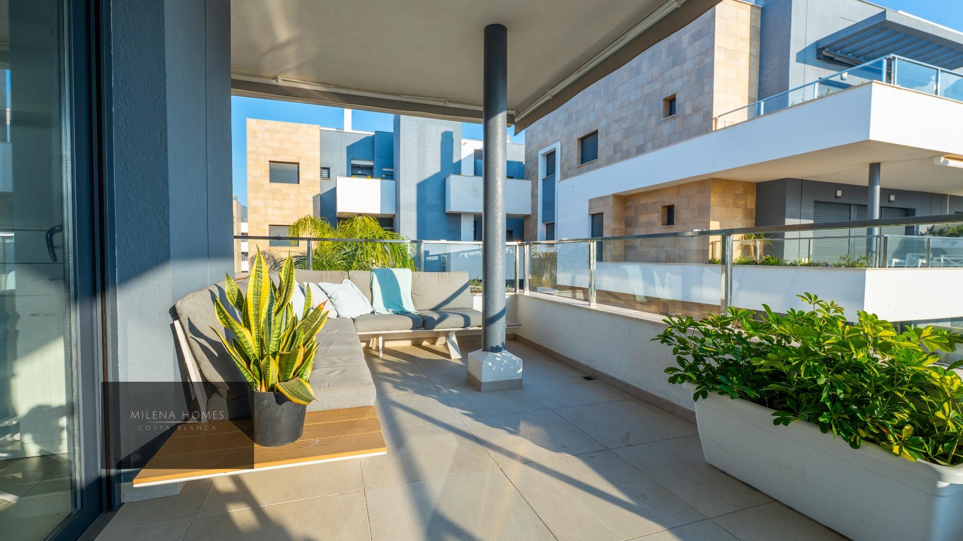 3 Bed, 2 Bath, ApartmentFor Sale, Orihuela Costa, Alicante